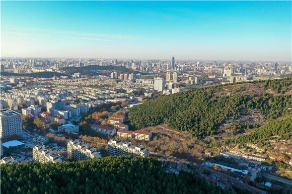 济南山体修复展城市美景