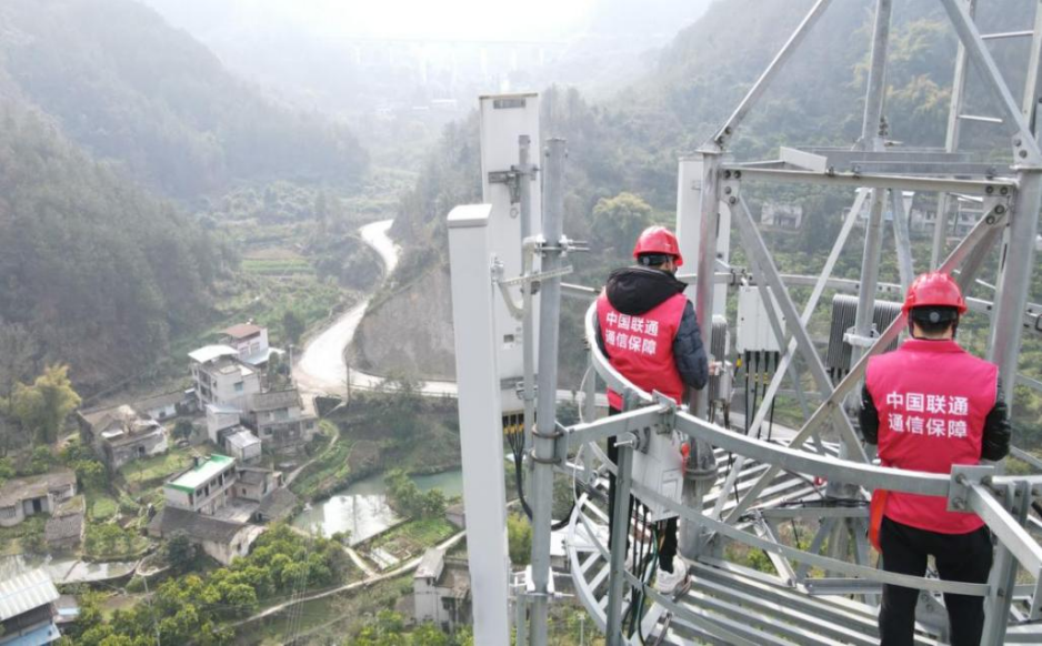 基站扩容升格信号网络 联通供图 华龙网发