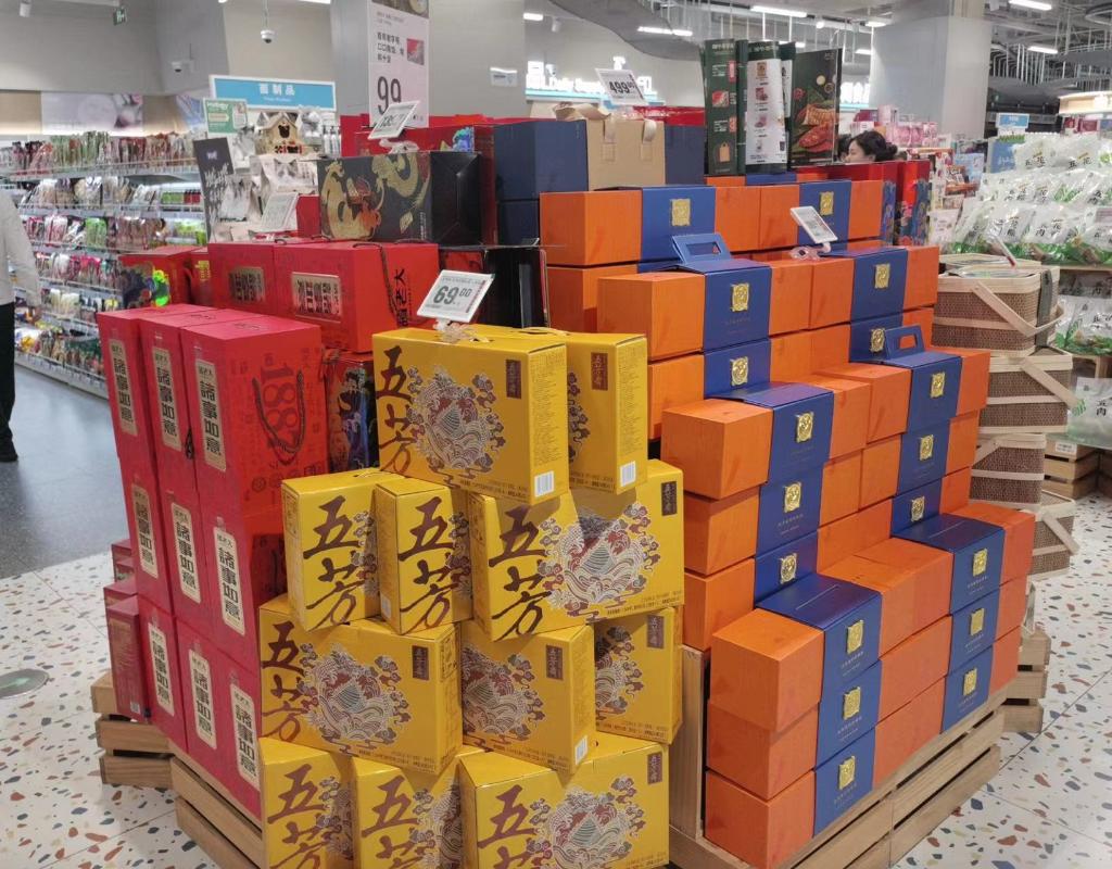 年轻消费者成为端午消费主力军。受访者供图