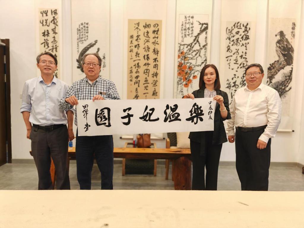 四川省人民政府文史研究馆馆员、四川省书学学会原会长、著名书法家田旭中题字 长寿区文化旅游委供图 华龙网发