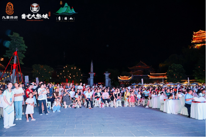 【华龙网】山歌响彻乌江畔 第四届重庆山歌会暨苗族赛歌会在彭水举行(1)1034