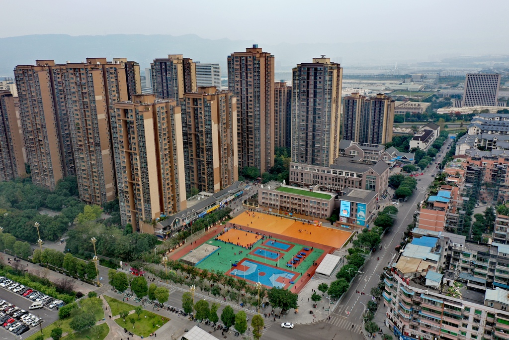 图2 江北区鱼嘴镇“十字金街”。江北区委宣传部供图 华龙网发
