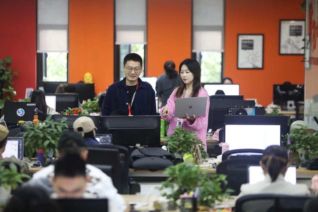 博拉网络办公场景。受访者供图