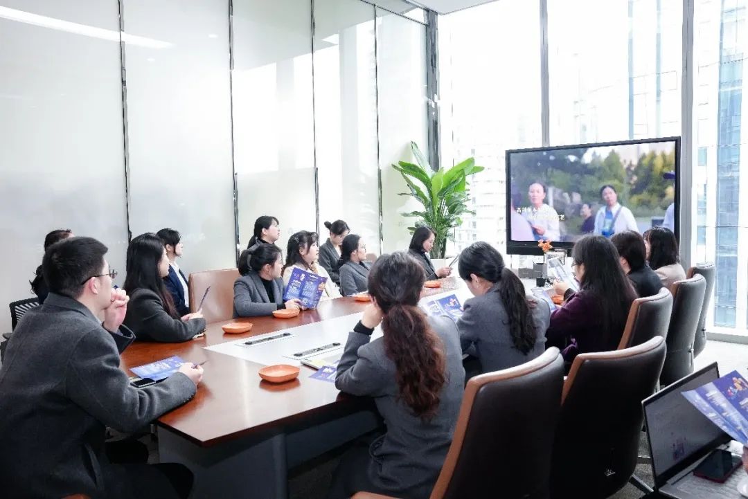 防范非法集资专题宣传教育活动现场。江北区司法局供图