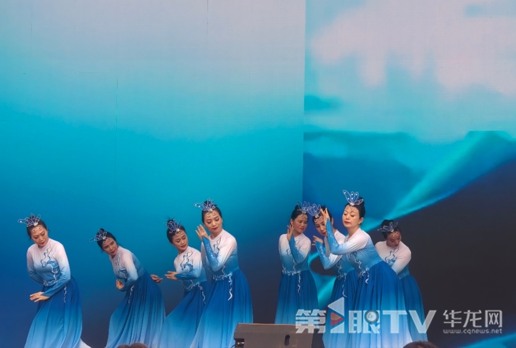 现场表演。第1眼TV-华龙网记者 林楠 摄