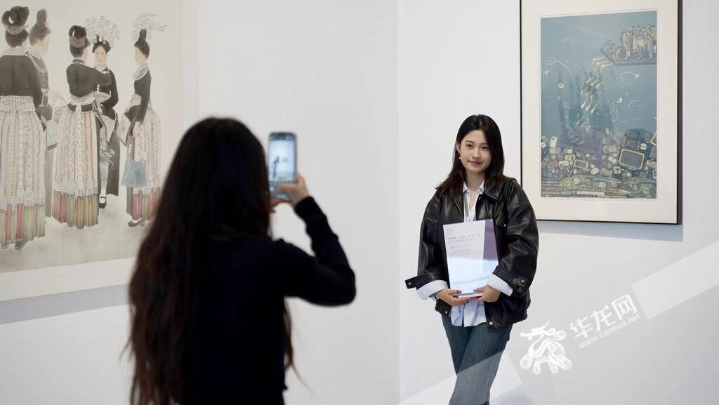 Students visited the exhibition