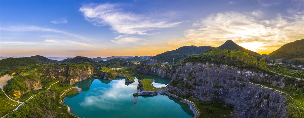 山清水秀的铜锣山。重庆临空文化旅游发展有限公司供图