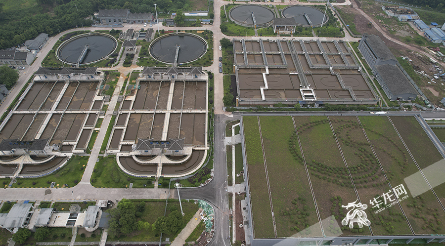 沙坪坝区的土主污水处理厂三期扩建工程已投入试运行。华龙网首席记者 李文科 摄