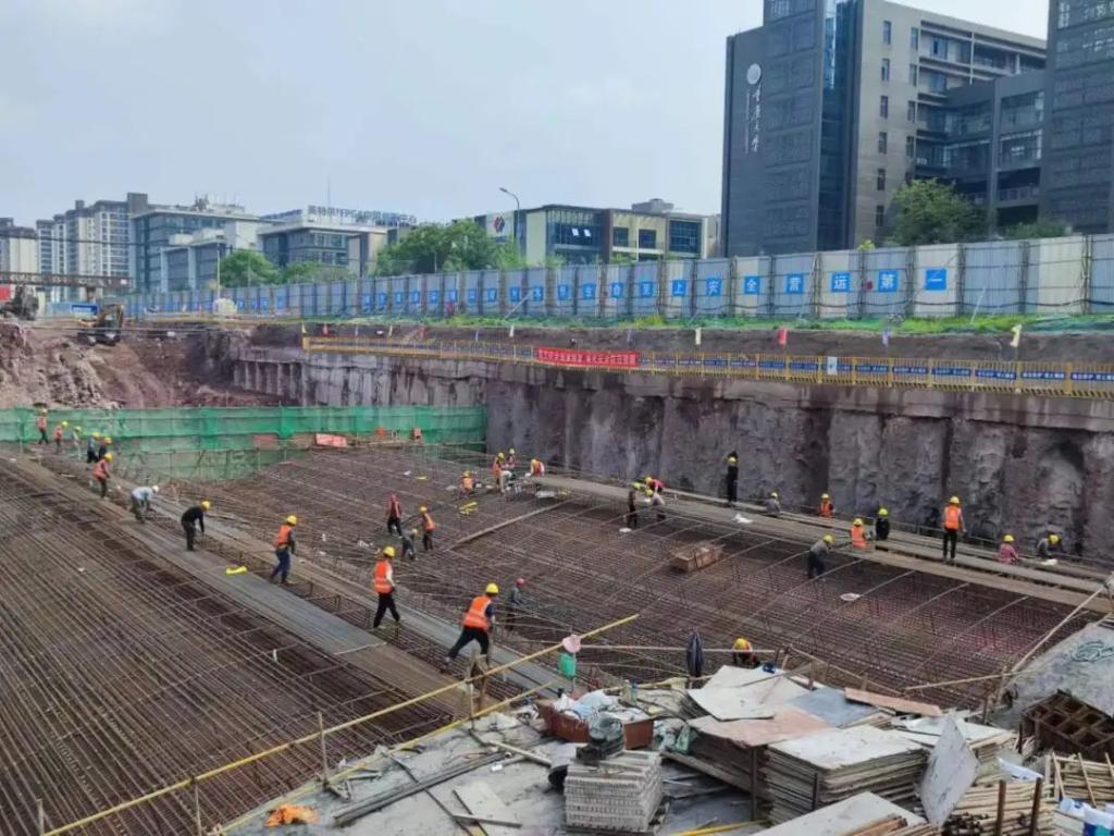 科学大道二期工程二标段项目建设现场。受访单位供图