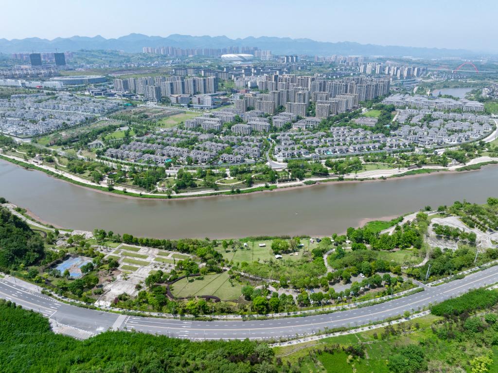 御临河两江新区段。重庆市生态环境局供图