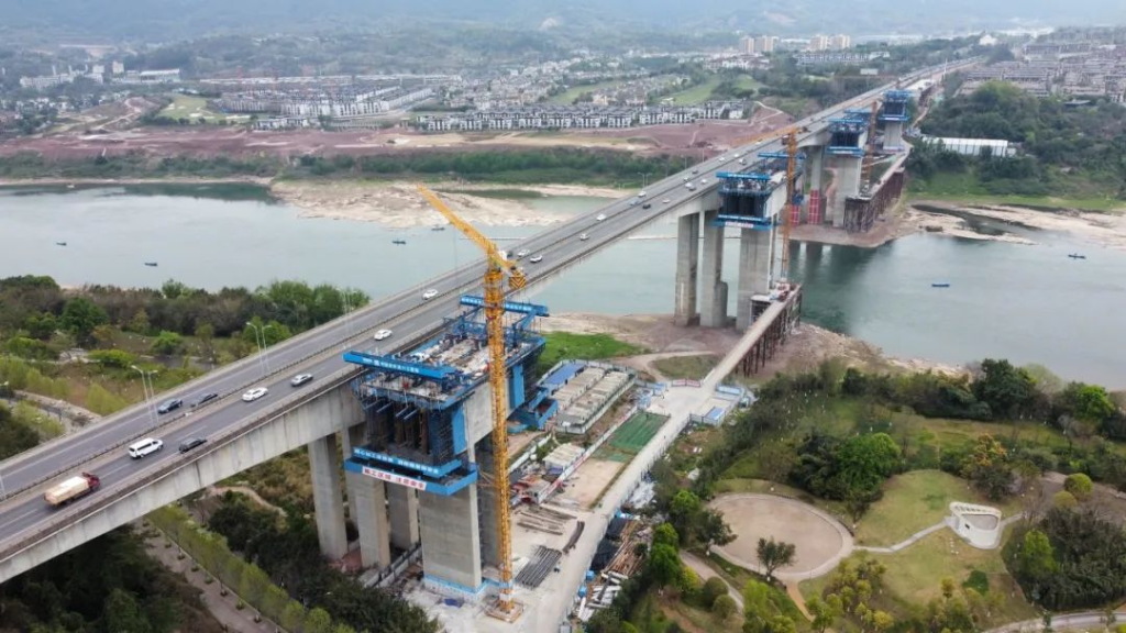 Construction Site of Chongqing-Wuhan High-speed Railway Widening and Reconstruction Project