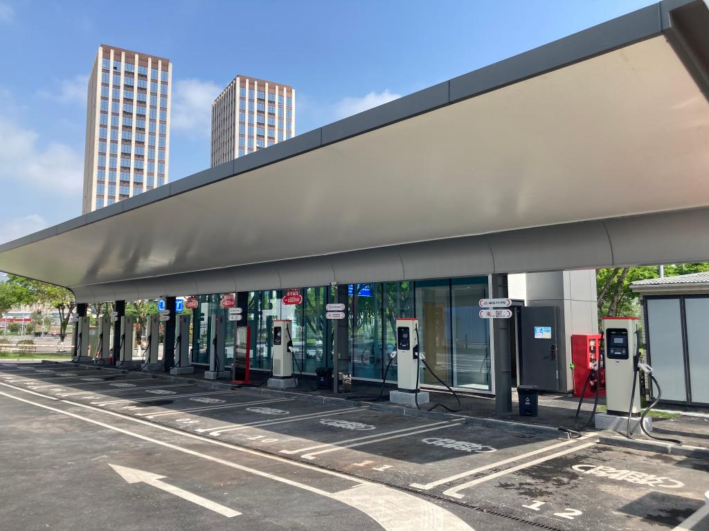 The charging station (Photo provided by the Chongqing Municipal Economic Information Committee)