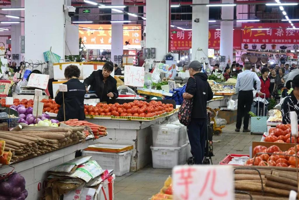 Area B of Renhe Farmers' Market (Photographed by Feng Lian)