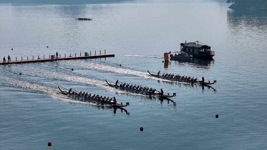 The fourth Chongqing Dragon Boat Open (Changshou) (Photographed by Xiong Guiwei)