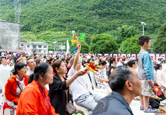 活动现场座无虚席。通讯员 冉梦竹 摄