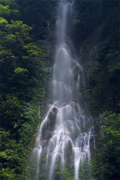 红池大峡谷环线自然景观。巫溪县文化旅游委供图