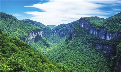 远眺黑湾景区。