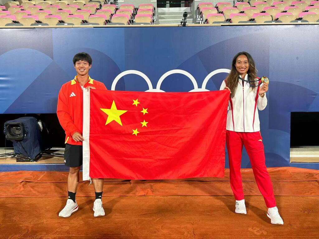 Zheng Qinwen and Xiao Lin'ang (Photo provided by the interviewee)