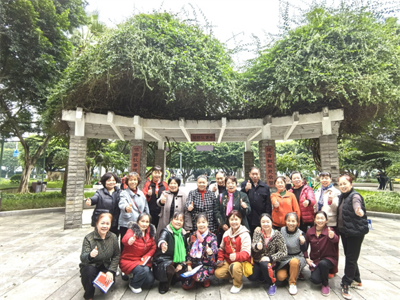 居民參加街道舉行的公益活動。幾江街道供圖 華龍網發(fā)