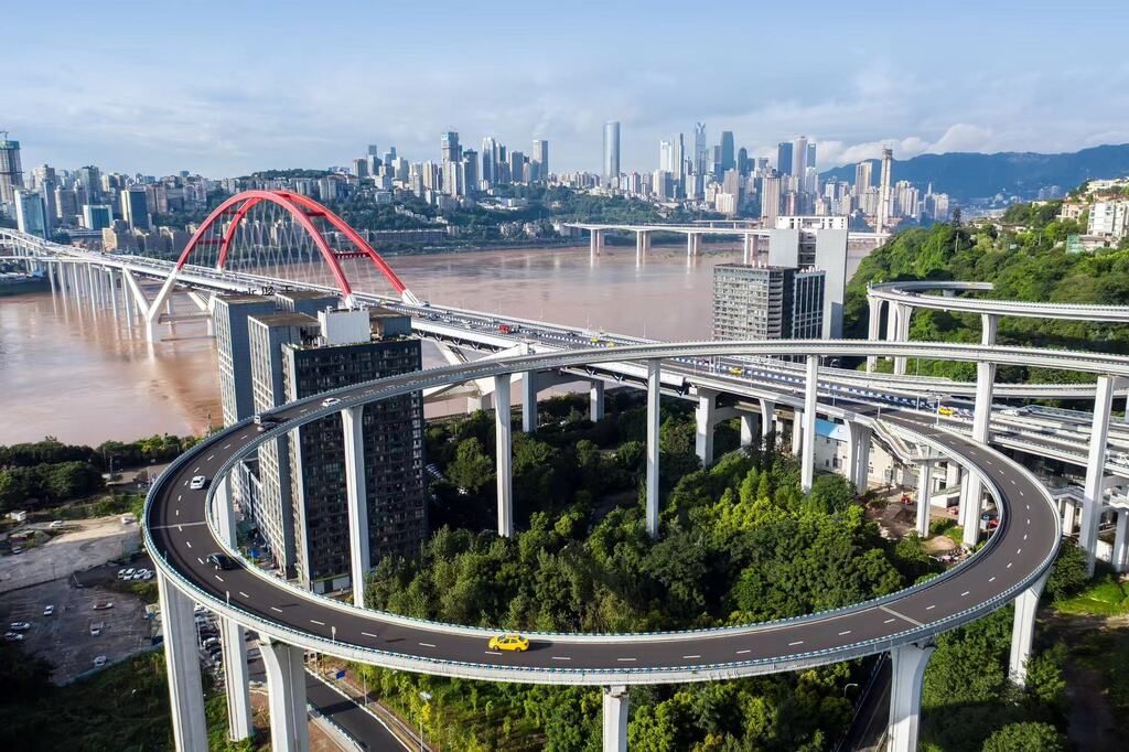 Chongqing Caiyuanba Yangtze River Bridge (Photo provided by the interviewee)