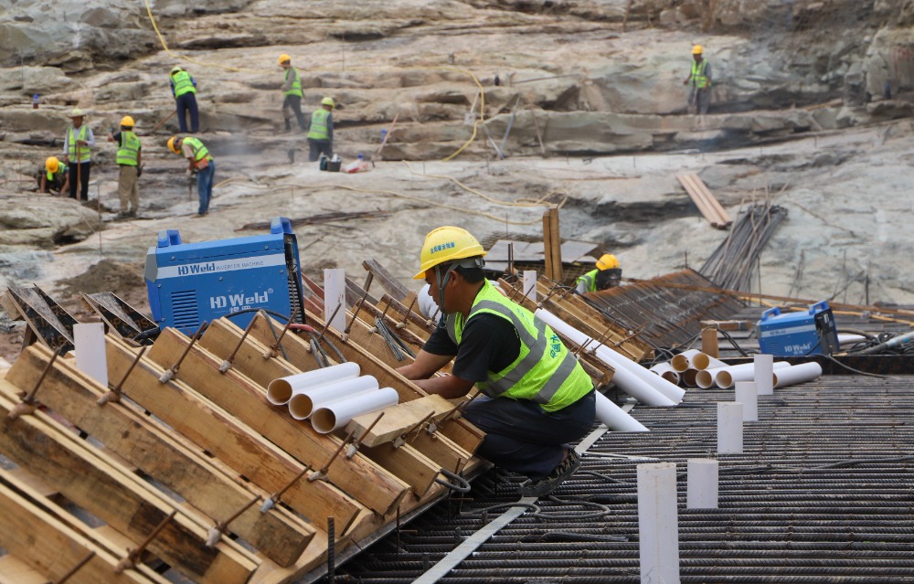 地下厂房开挖完成40% 云阳建全抽水蓄能电站千名建设者坚守岗位