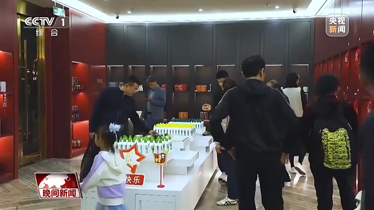 光影秀、无人机表演……这个国庆假期各地“新”意满满