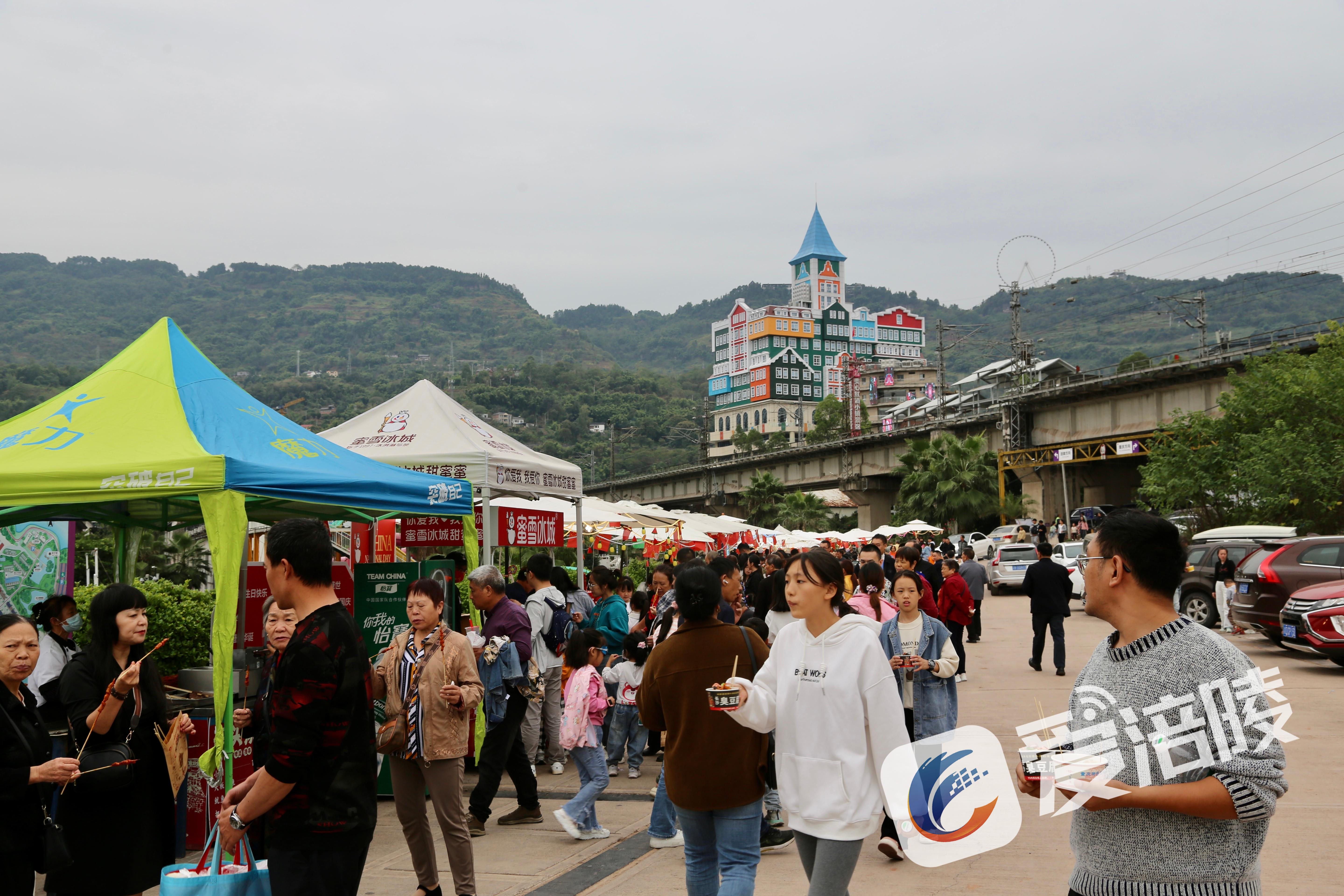 景區(qū)嚴查“價格刺客”促消費 商家游客都說好