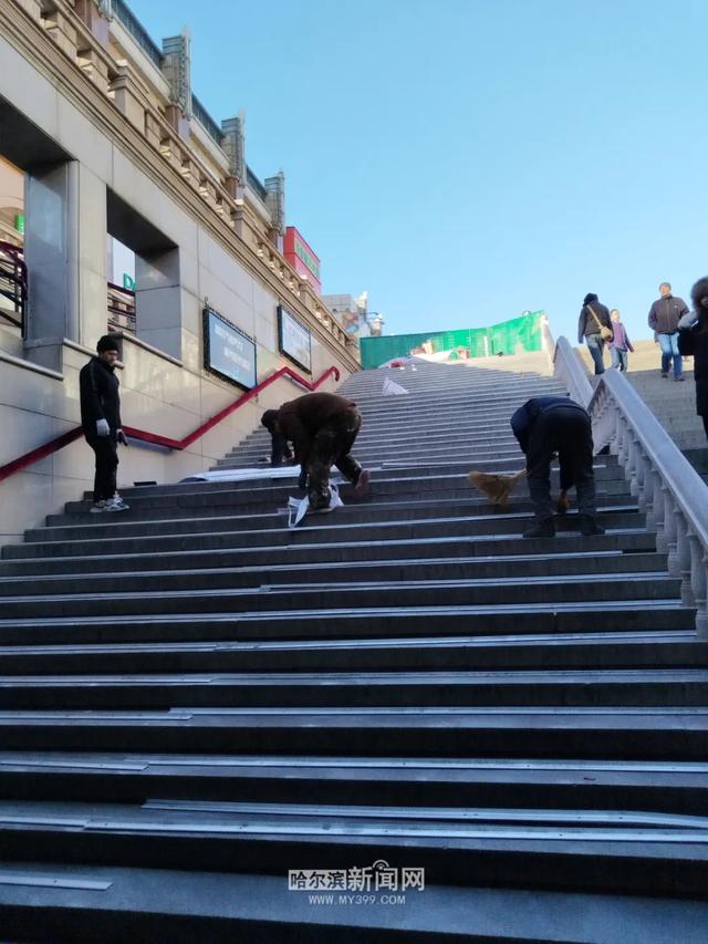 宠客模式升级！哈尔滨中央大街铺上地毯了