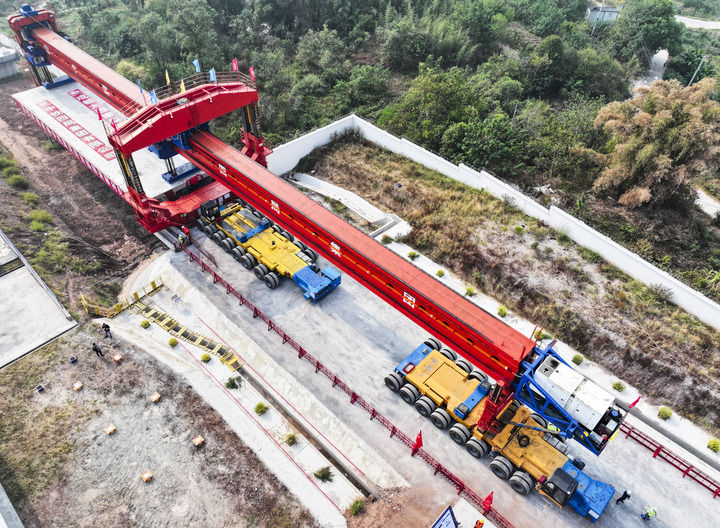 共同唱好新时代西部“双城记”——成渝地区双城经济圈建设观察