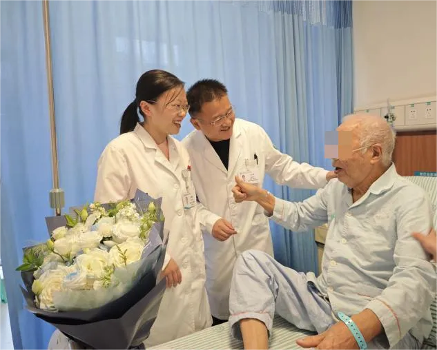 八旬老人“物”入“气”途 重医附属璧山医院呼吸科成功为其巧取异物