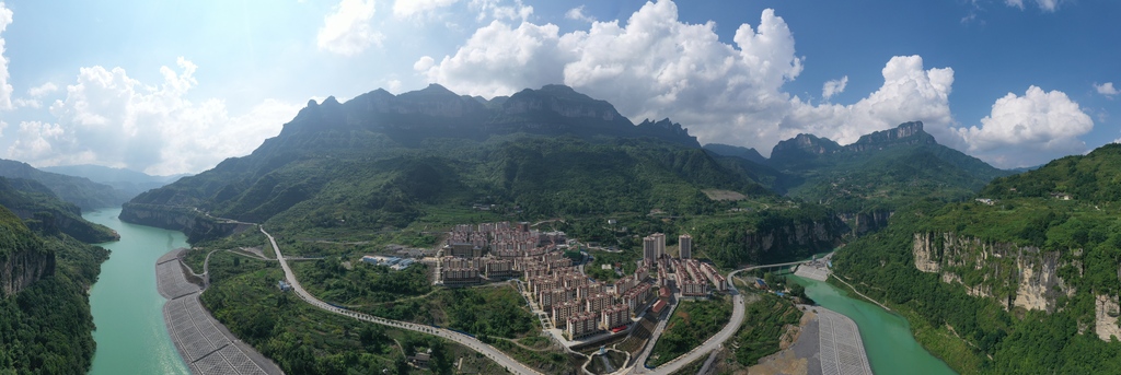 集镇全貌