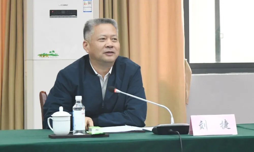 “牵手”华西医院 “近享”优质医疗|四川大学华西医院与潼南区人民医院签订网络联盟医院合作协议