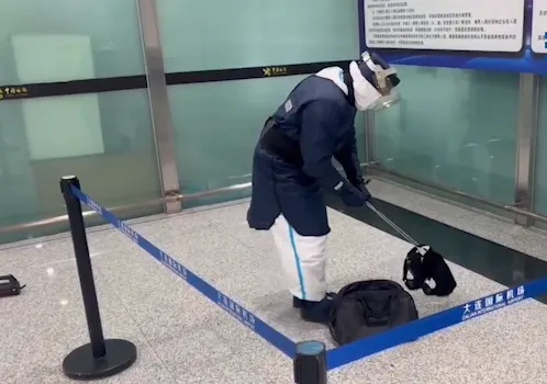 大连海关查获“保健内衣”核辐射超标