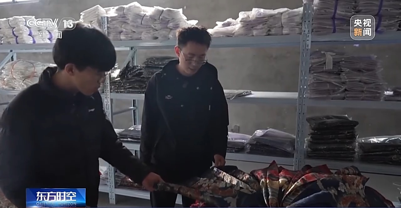 曹县卖了3亿多元的汉服为啥这么抢手？出圈秘籍来了