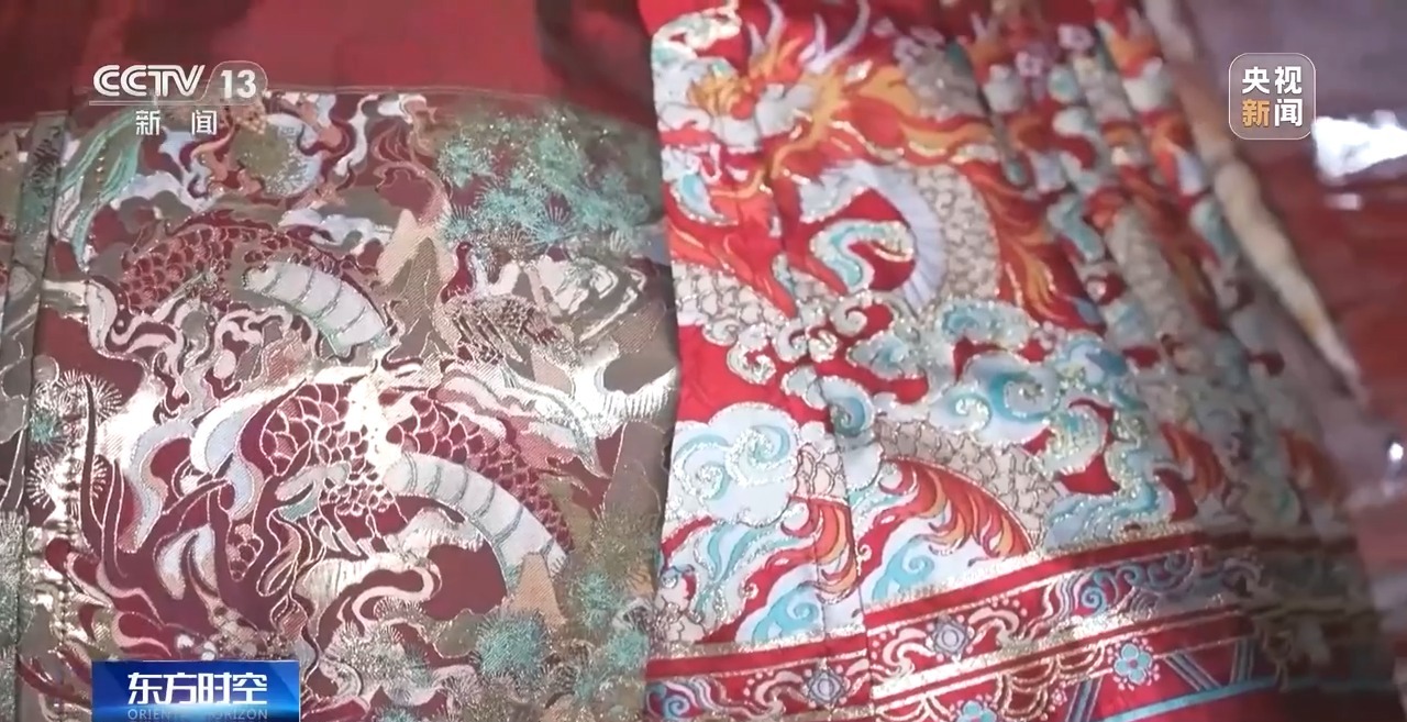 曹县卖了3亿多元的汉服为啥这么抢手？出圈秘籍来了