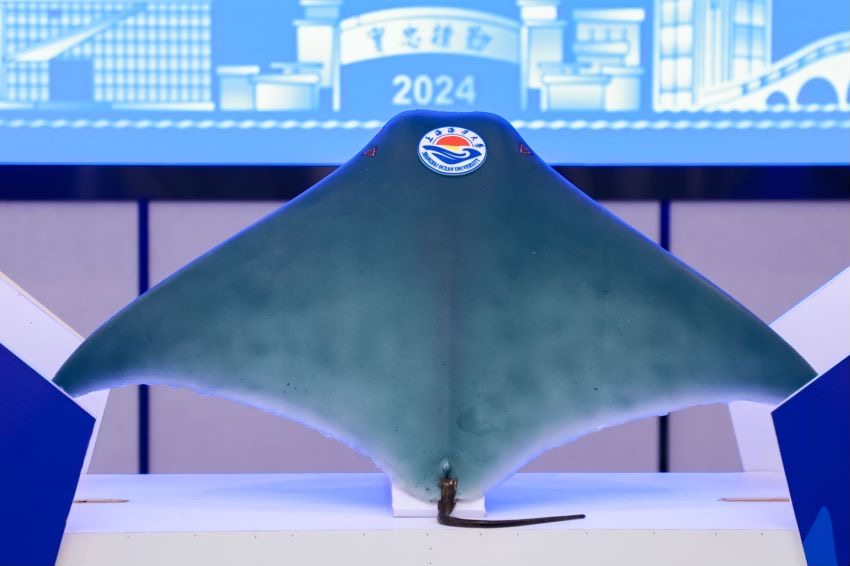 搭载高精度传感器还能以假乱真，智能软体仿生鱼“文鳐”问世