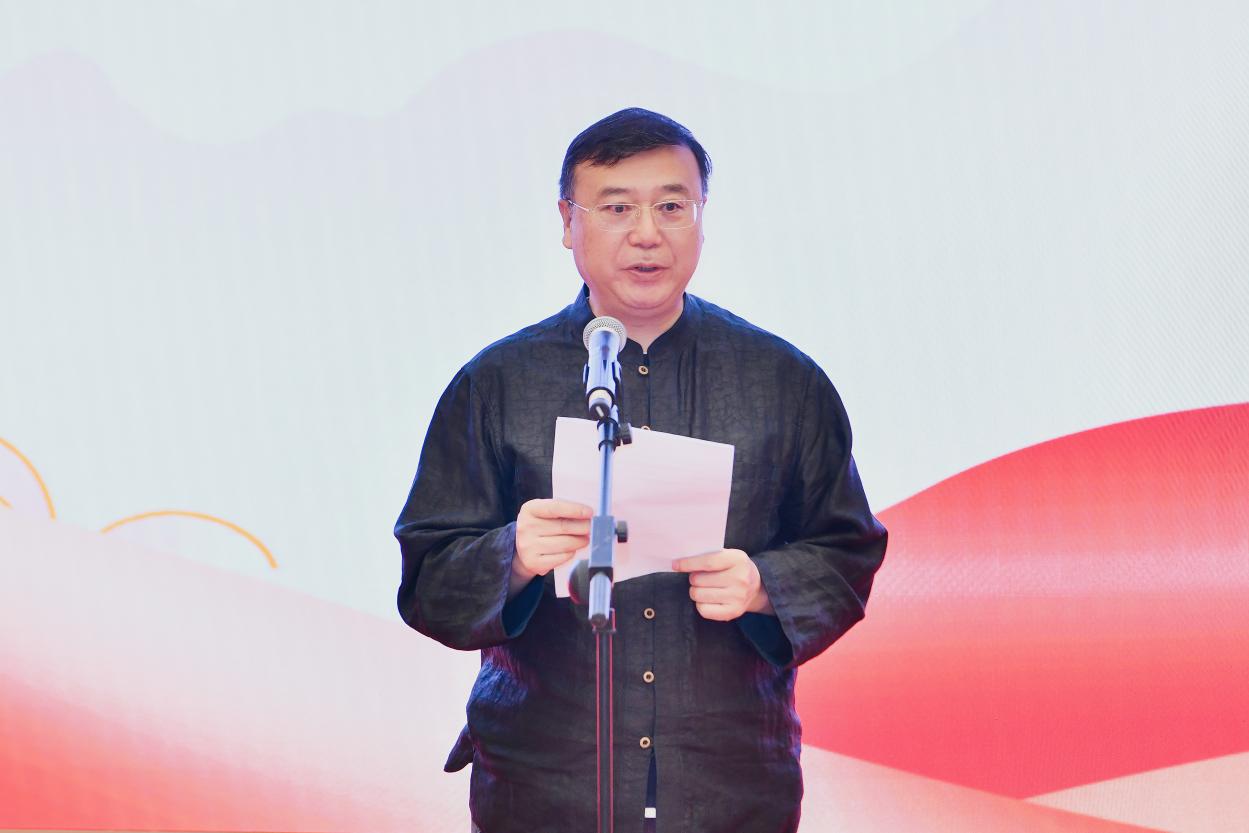 两江新区文化艺术发展联合会常务副主席李强致辞