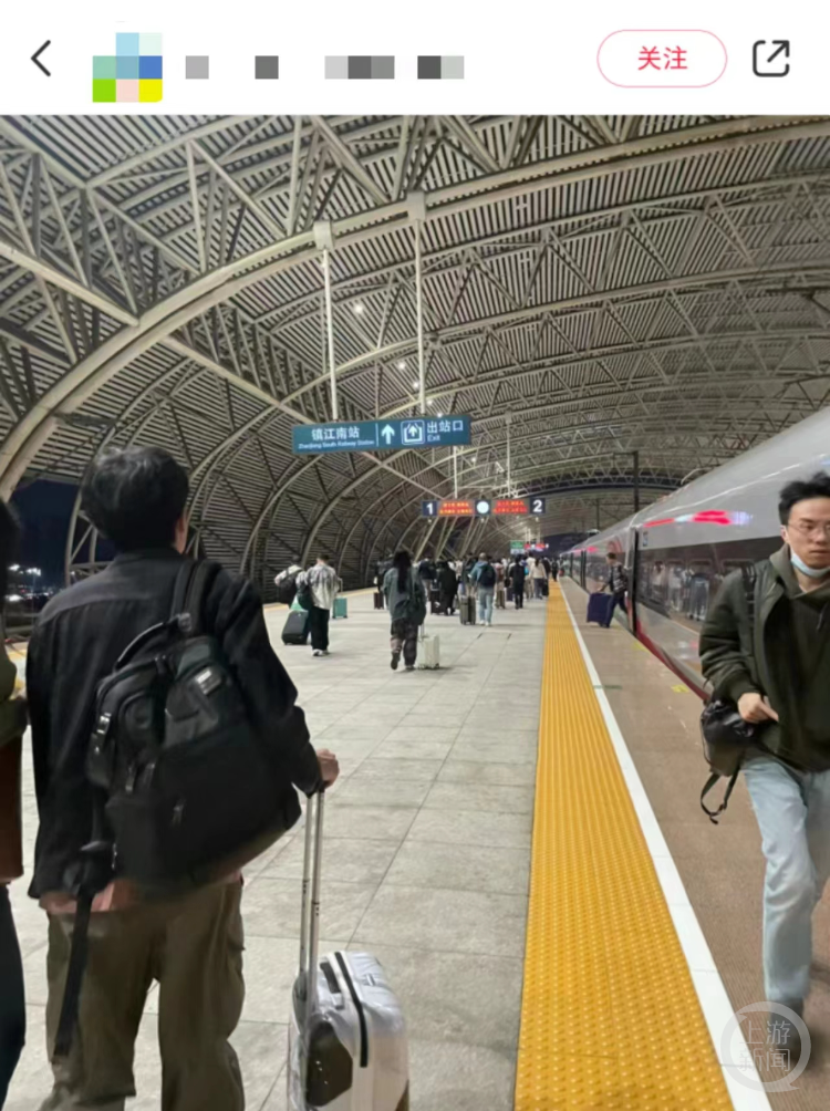 高铁走到半路两车乘客互换？多位乘客称首次遇到，12306：可能是应急调整