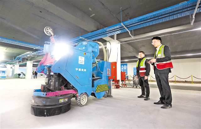 重庆智造机器人助建筑业迭代升级 “新鲁班”干得更快用料更省