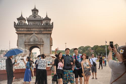“五一”中国游客遍及全球近200个国家，入境游订单猛增105%