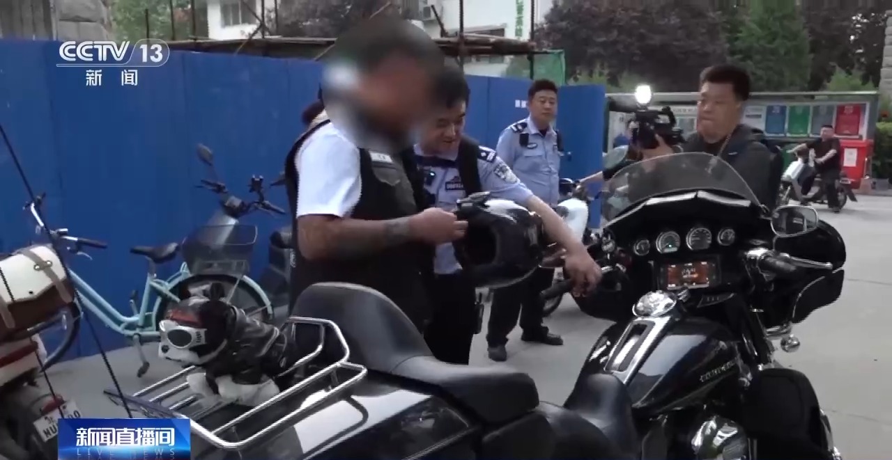 猛轰油门求“关注”？北京警方：“炸街”抓你没商量