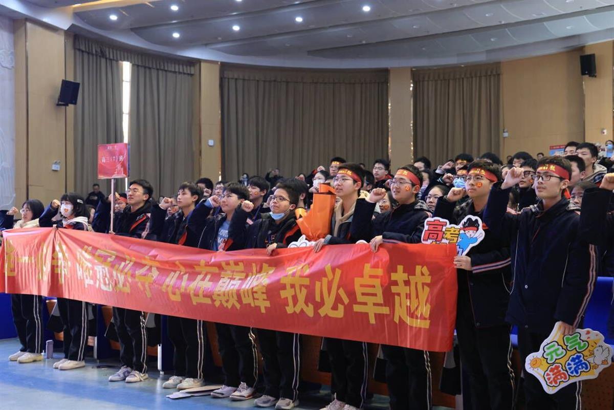最高708分，全班57人都超600分！这个钱学森科技班太牛了