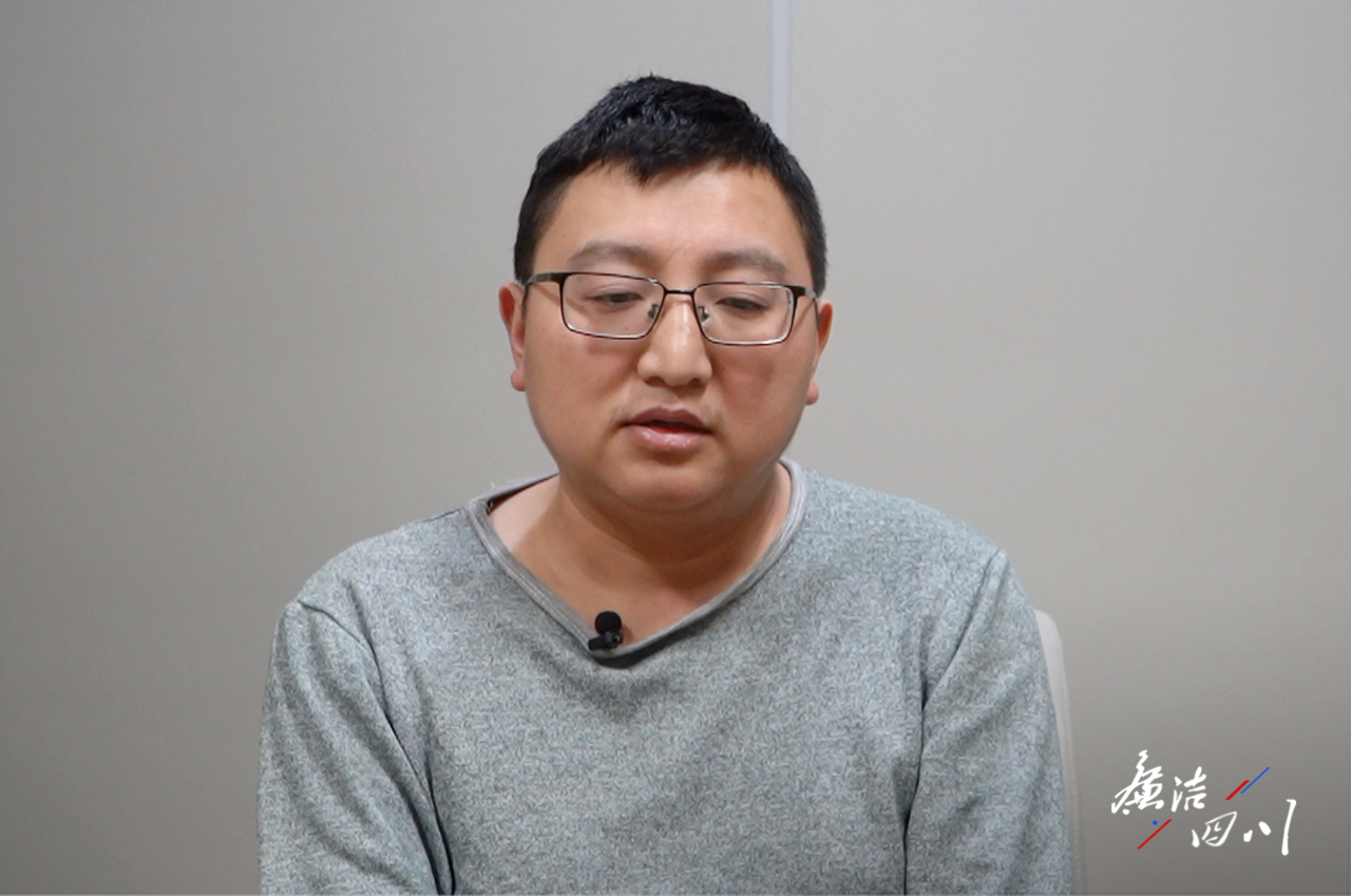 85后住建局副局长受贿百万获刑3年半：曾在房企上班，为入公职竟伪造学历