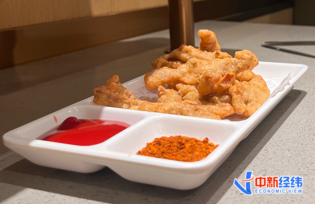 一年卖100亿，小酥肉为何成了火锅店必点菜？