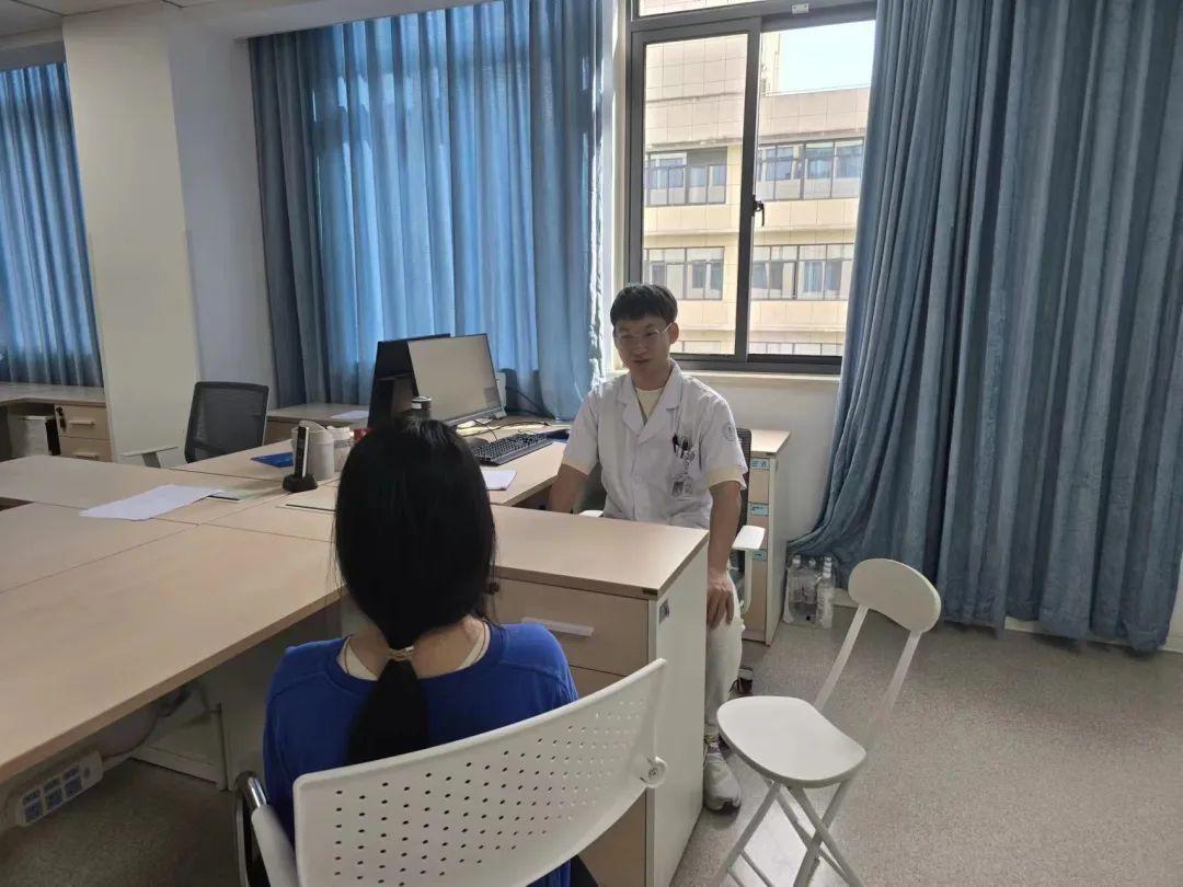 浙江14岁女孩确诊“天才病”，不少世界名人也患有此病