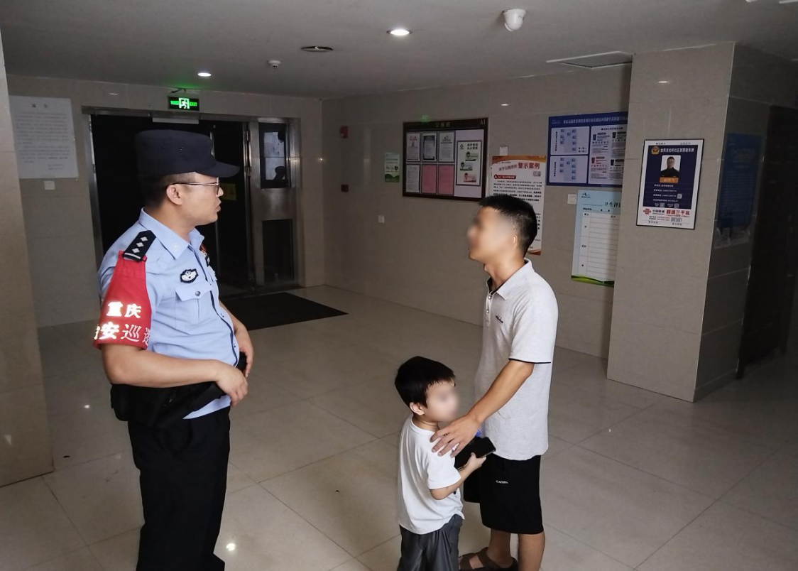 2孩子父亲向民警表示感谢