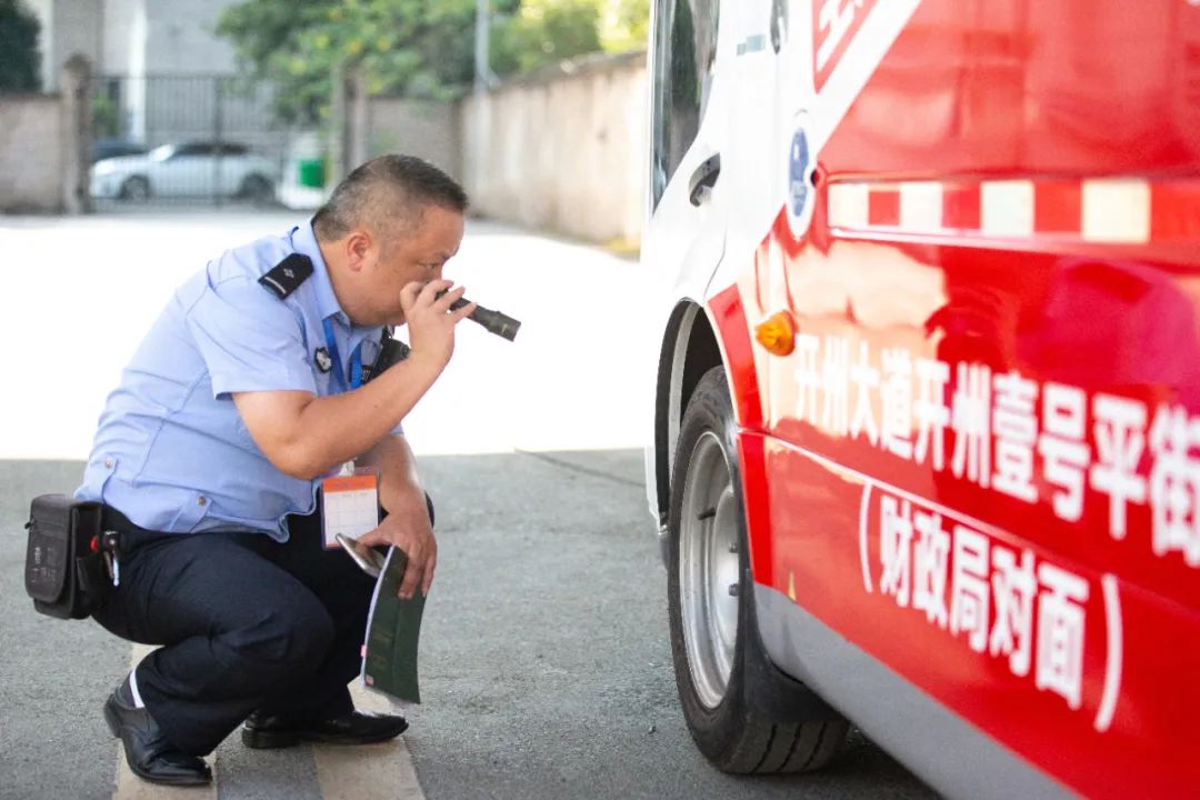 夏季治安打击整治行动 | 重庆开州公安靠前站位高效服务 全方位护航企业发展