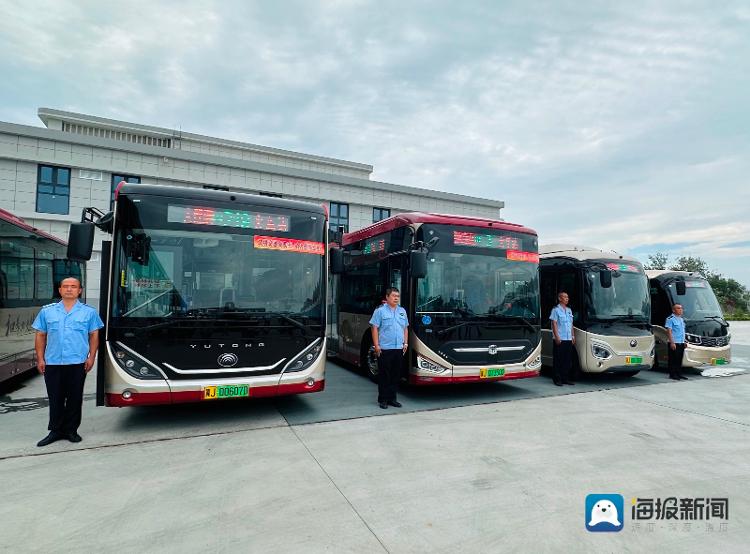 变身婚车、运营食堂，城市公交的跨界与新生