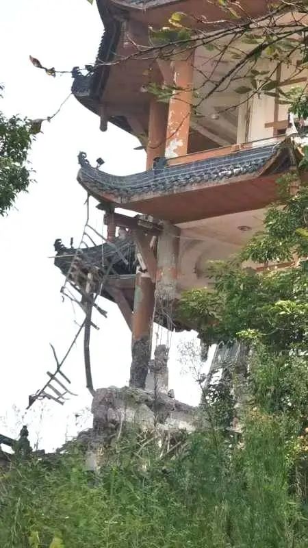 四川营山文华楼被爆破拆除，曾入历史建筑保护名录，官方回应