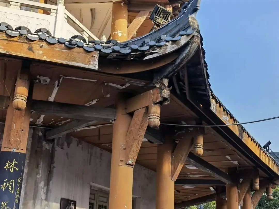 四川营山文华楼被爆破拆除，曾入历史建筑保护名录，官方回应